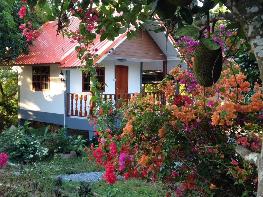 منتجع أريا Watthana Nakhon المظهر الخارجي الصورة