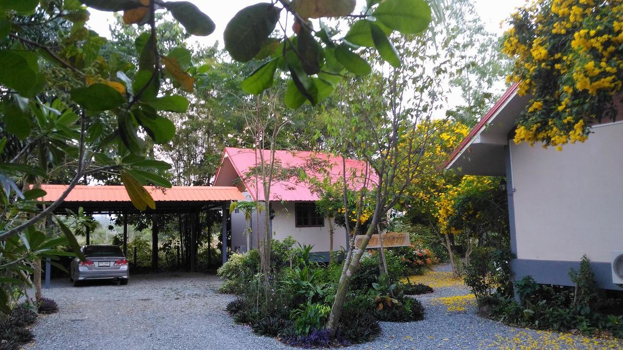 منتجع أريا Watthana Nakhon المظهر الخارجي الصورة
